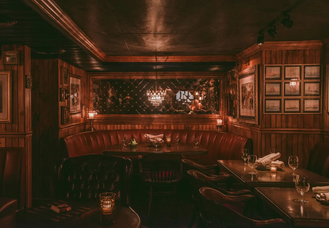 4 Charles Prime Rib - restaurant in New York