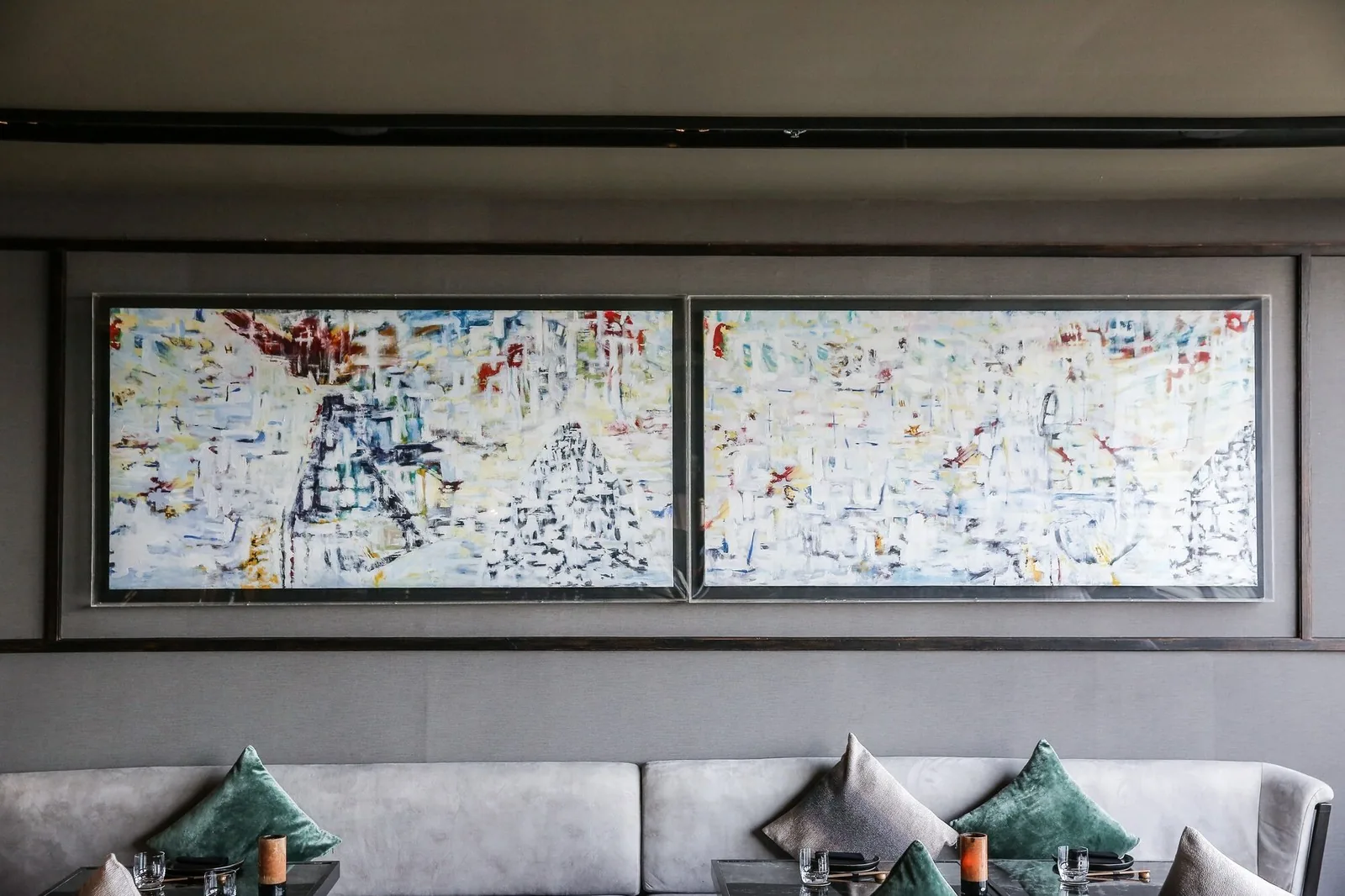 Akira Back Bangkok - banquette and artwork