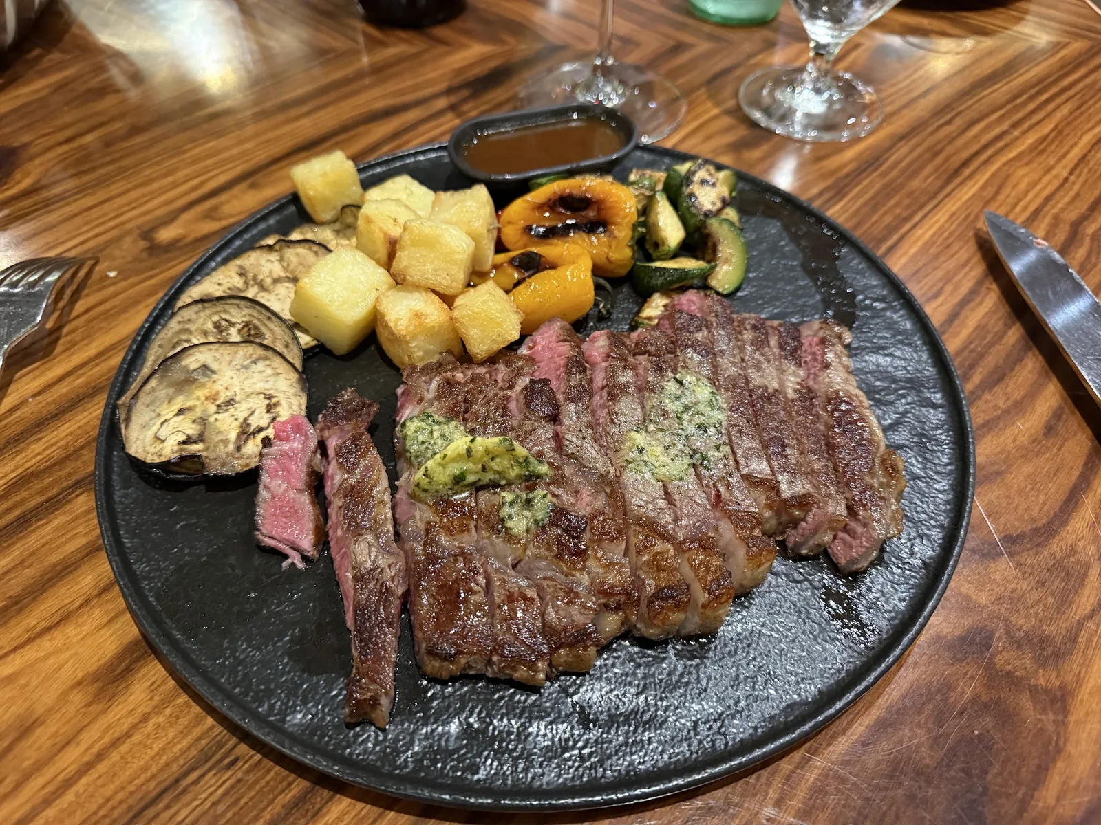 Alfredo Di Roma - Polanco - grilled steak with vegetables