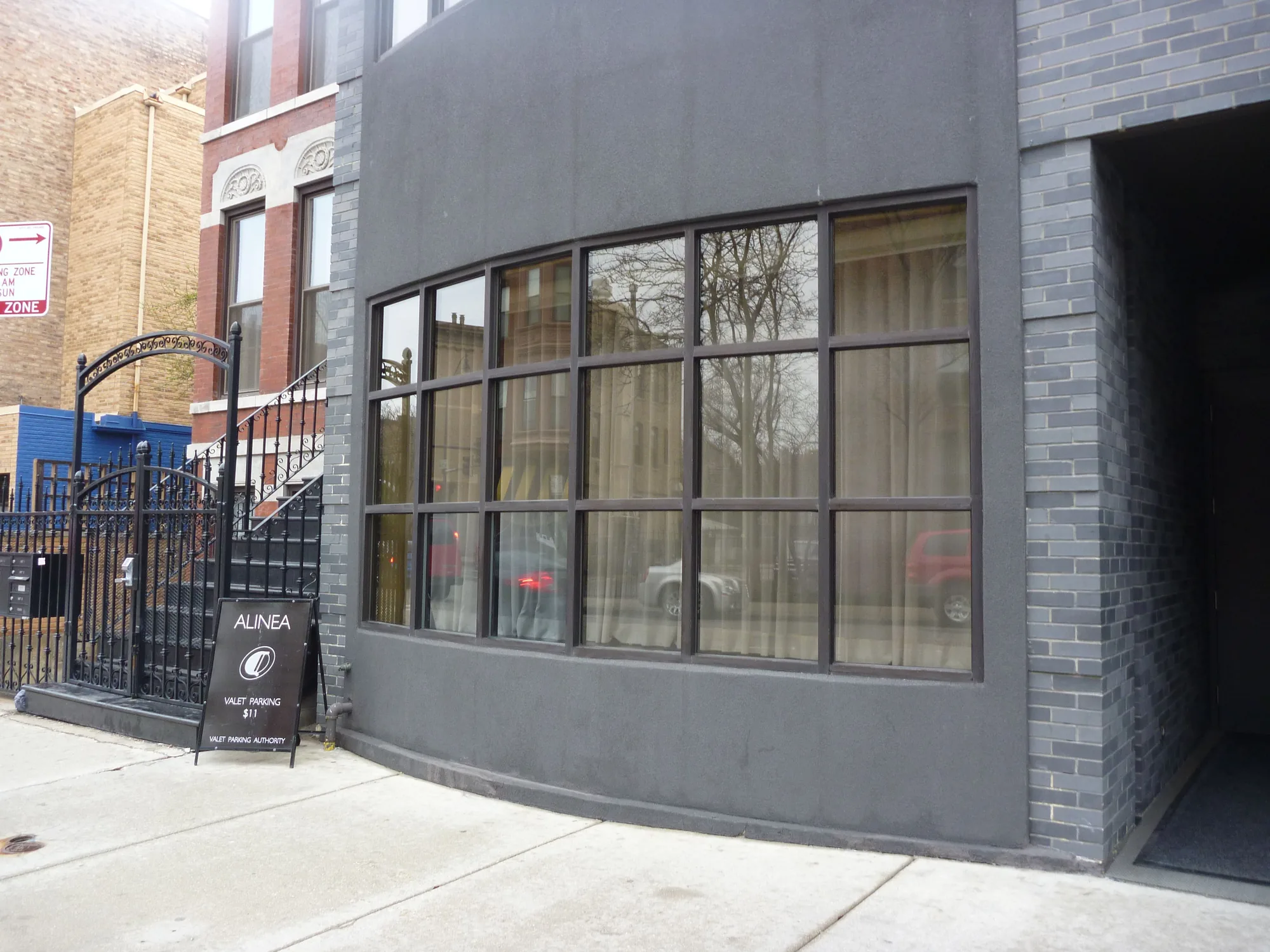 Alinea - exterior facade