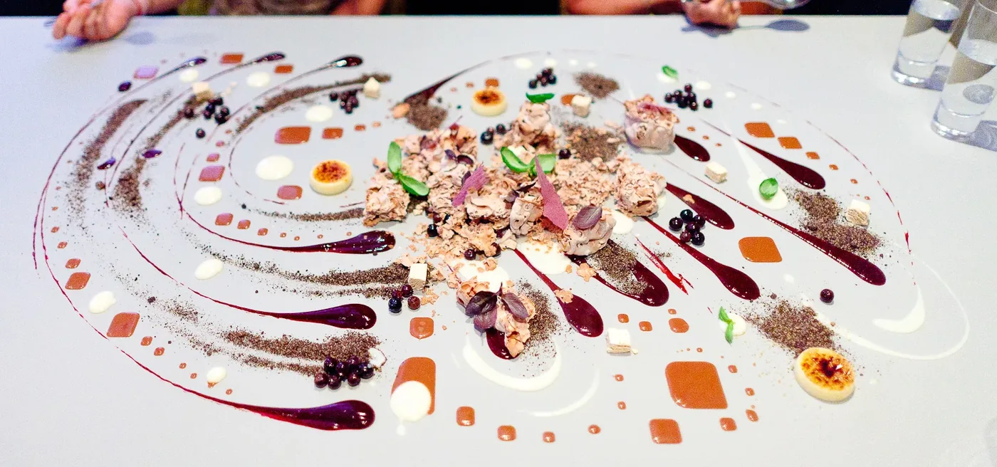 Alinea - dining room 2