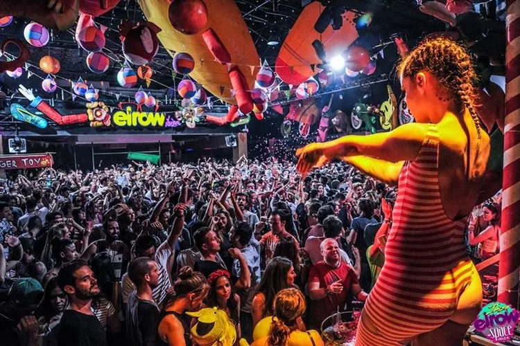 Amnesia - disco club 2