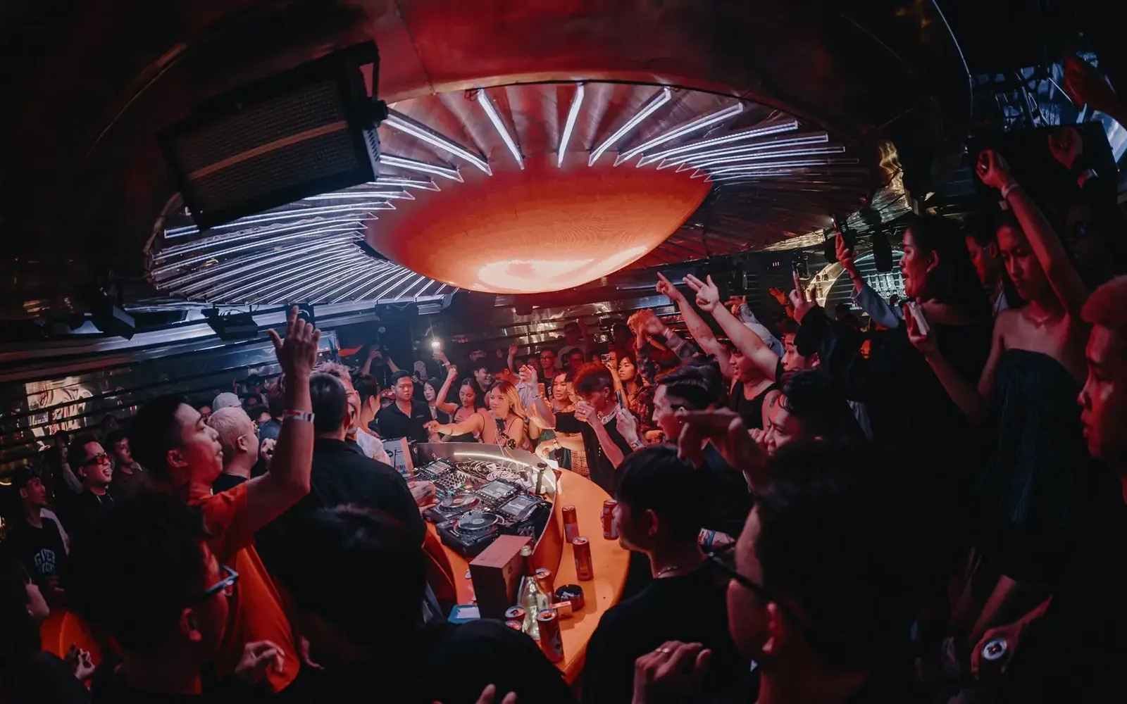 ASTRIX SAIGON - dome room