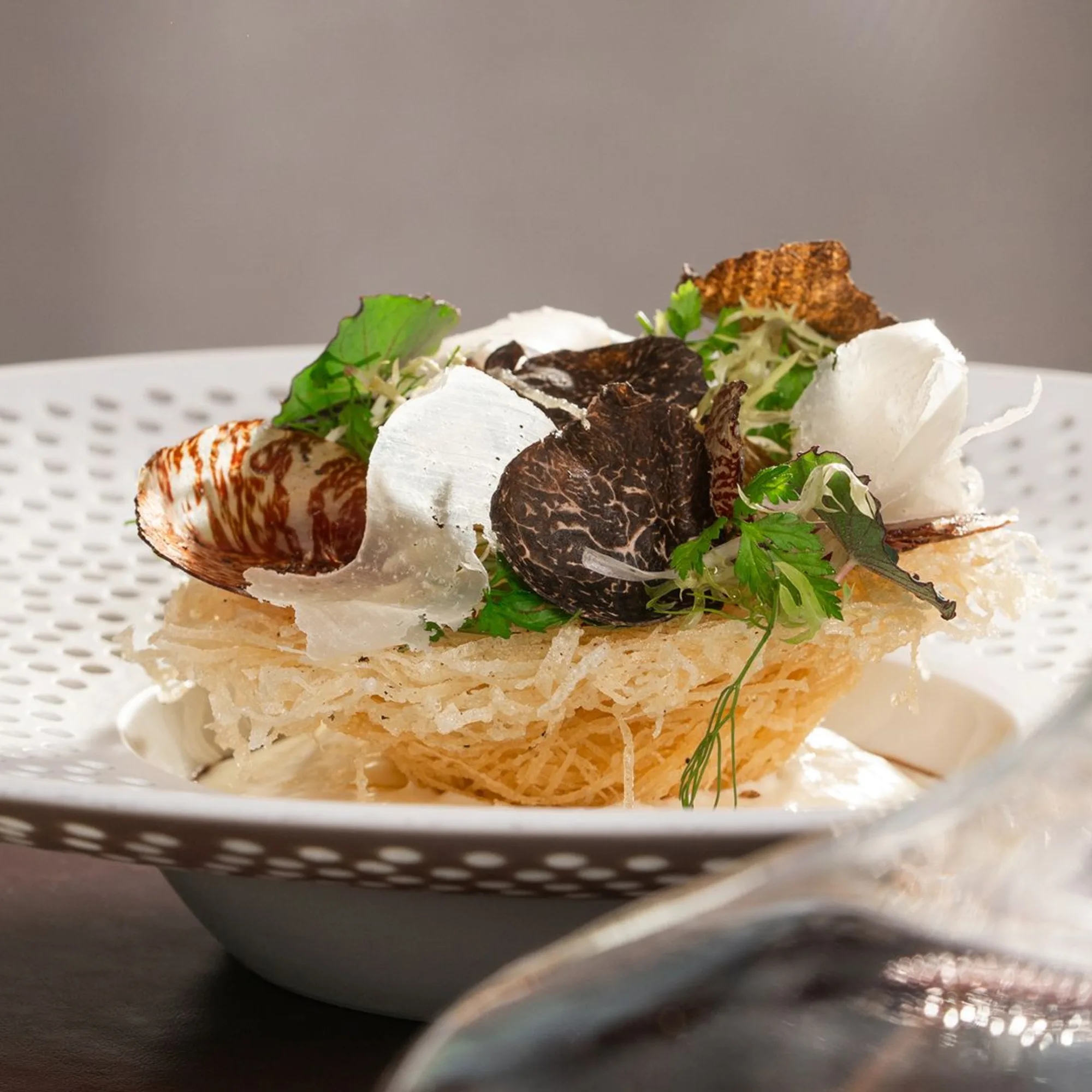 At.mosphere - truffle dish