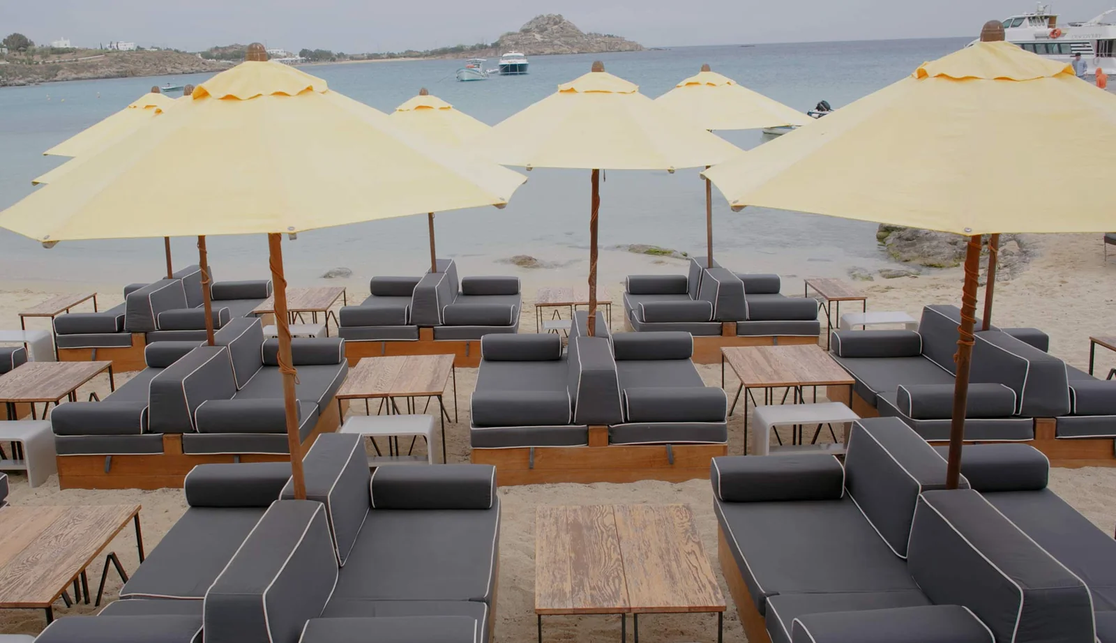 Avli Tou Thodori - loungers on the sand