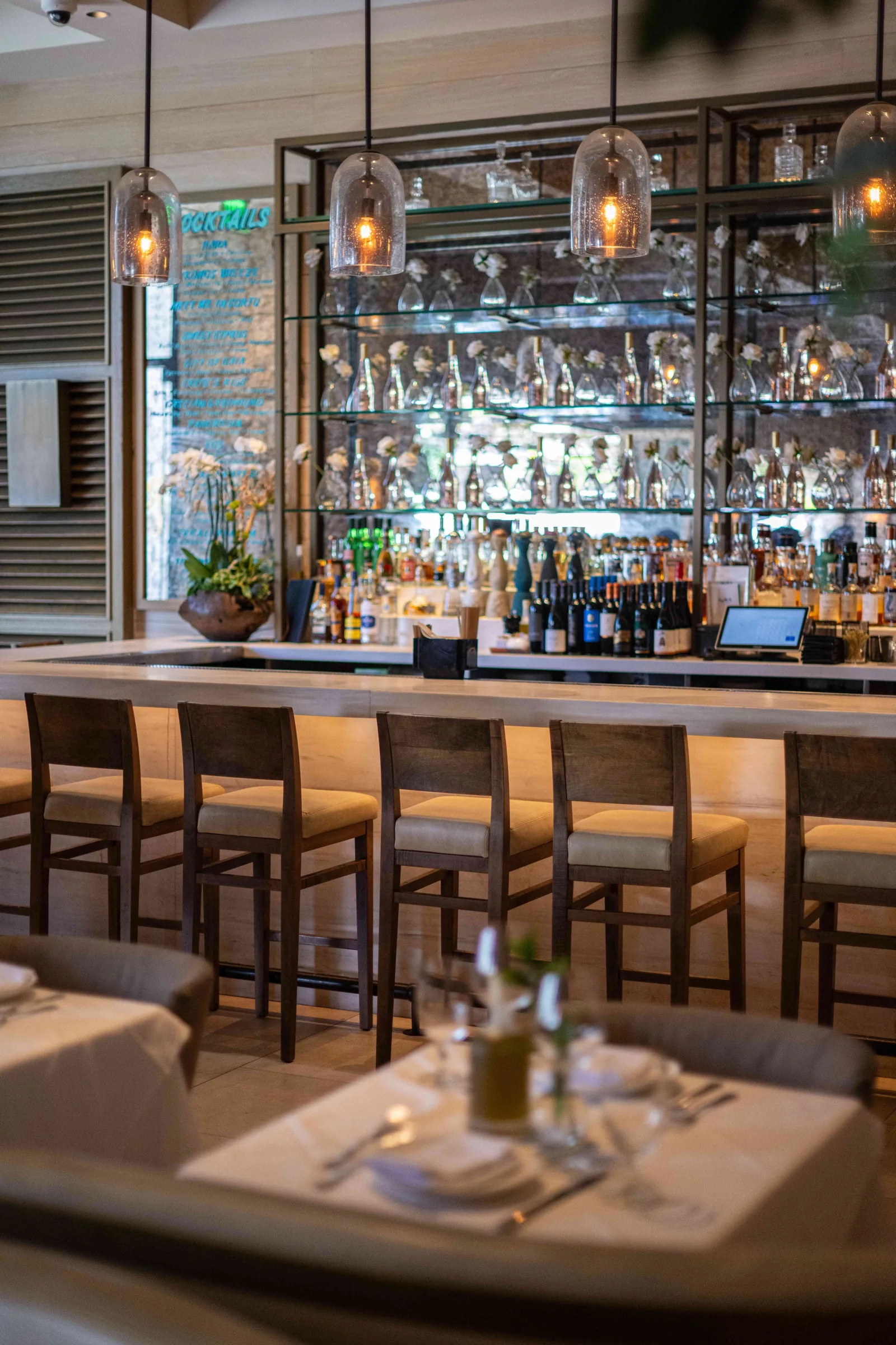 Avra Beverly Hills, restaurants in Los Angeles 2