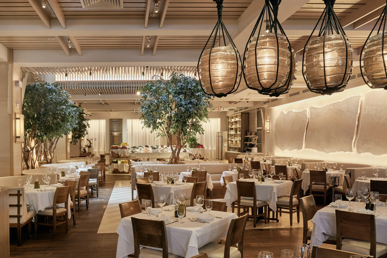 Avra Madison, restaurants in New York 2