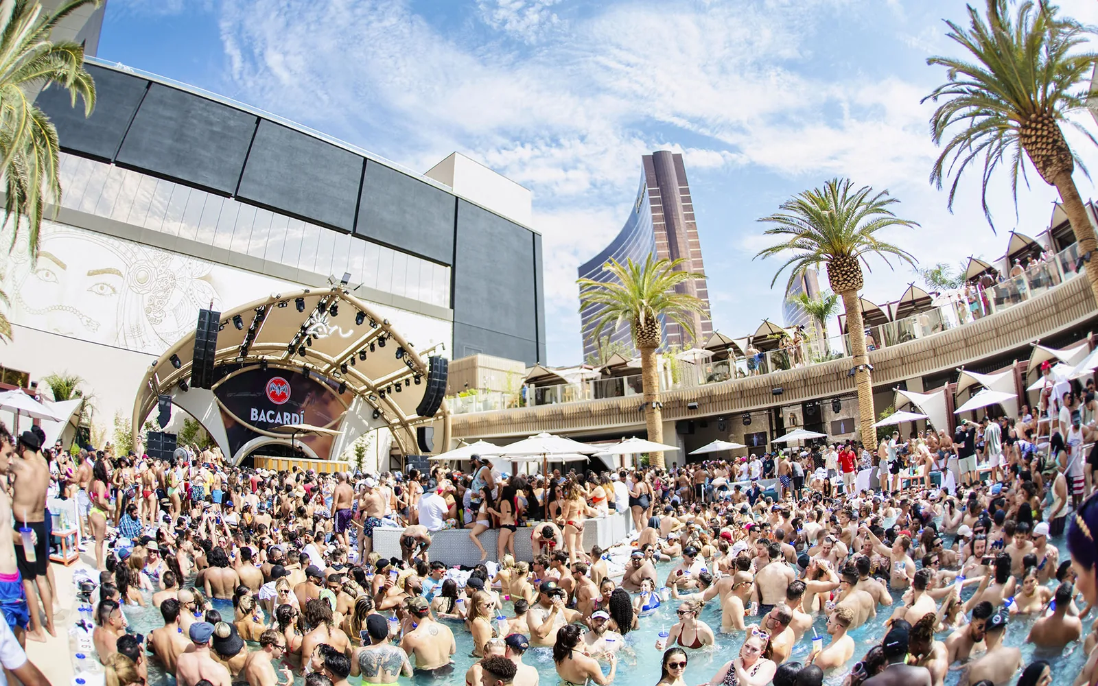 Ayu Dayclub at Resorts World - dance club 3