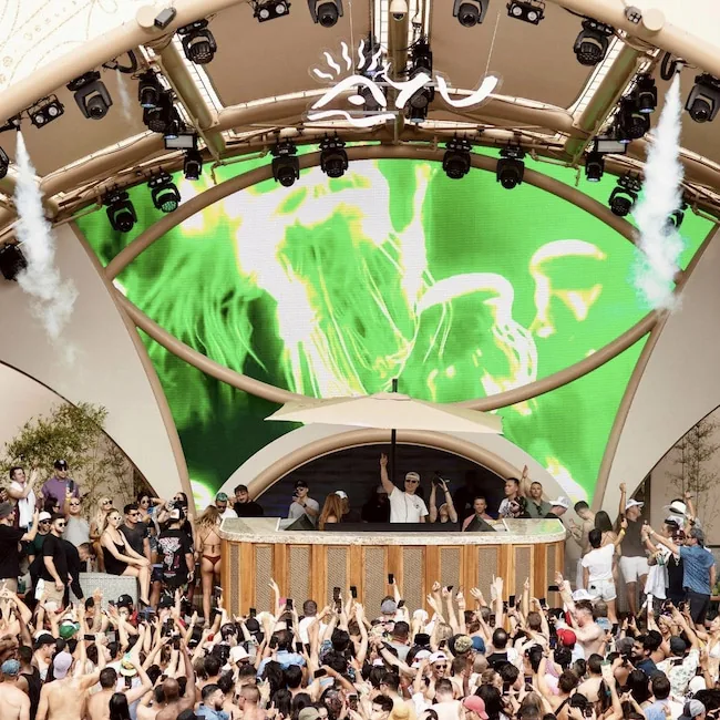 Ayu Dayclub at Resorts World - dance club 4