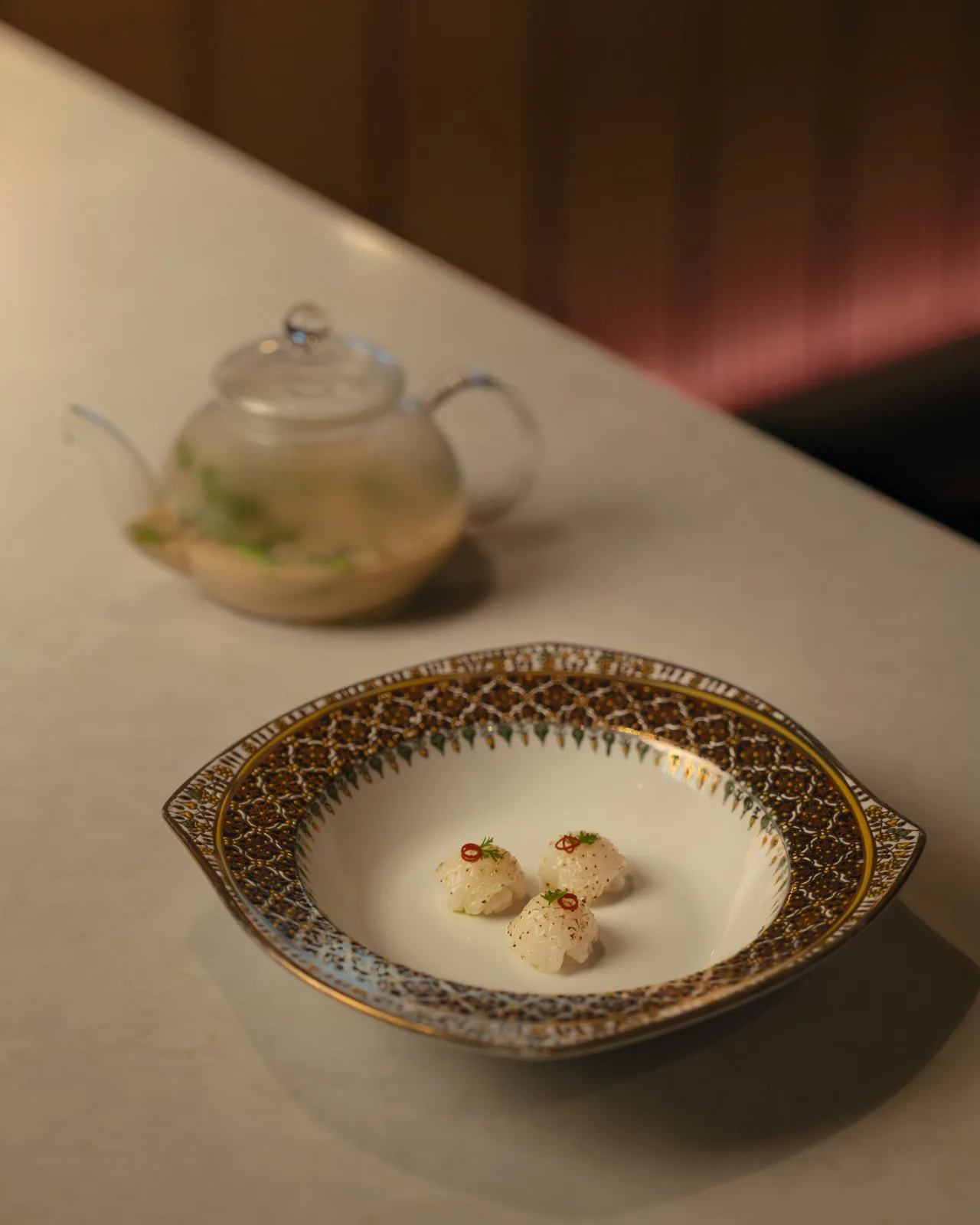 Baan Phraya - course in gilded bowl with tea