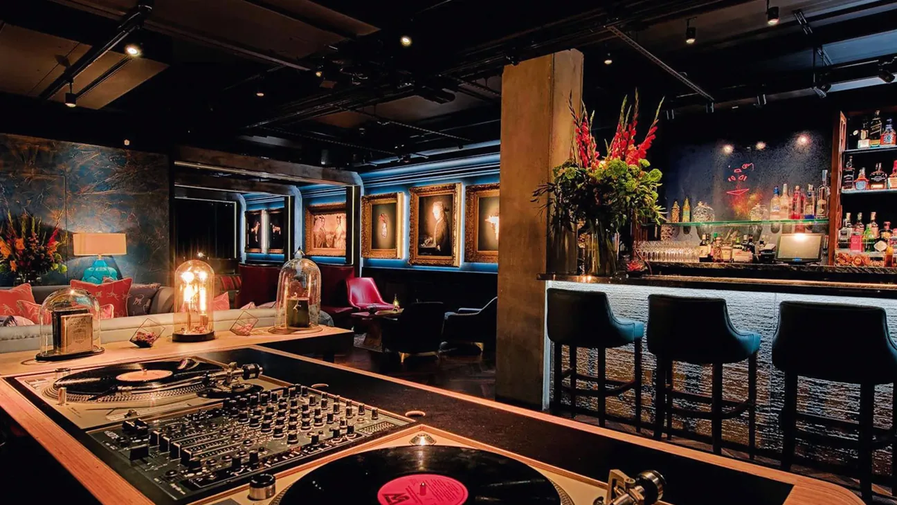 Bagatelle London - restaurant