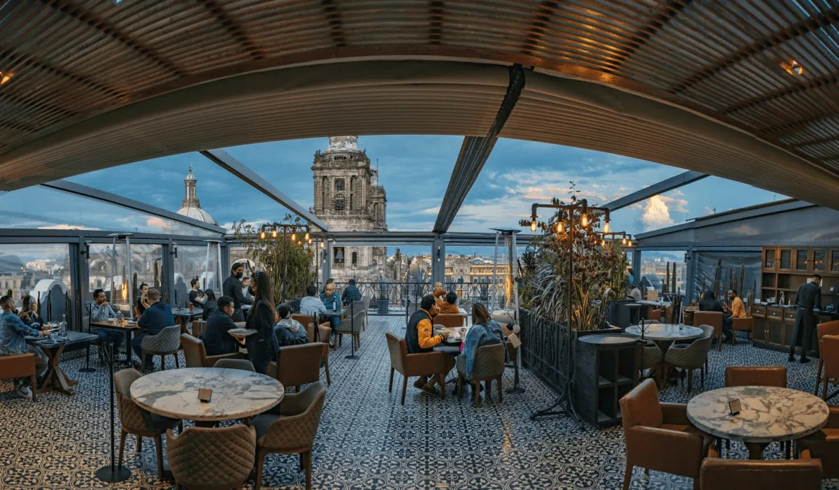 Balcon del Zocalo - glass roof terrace over the zocalo