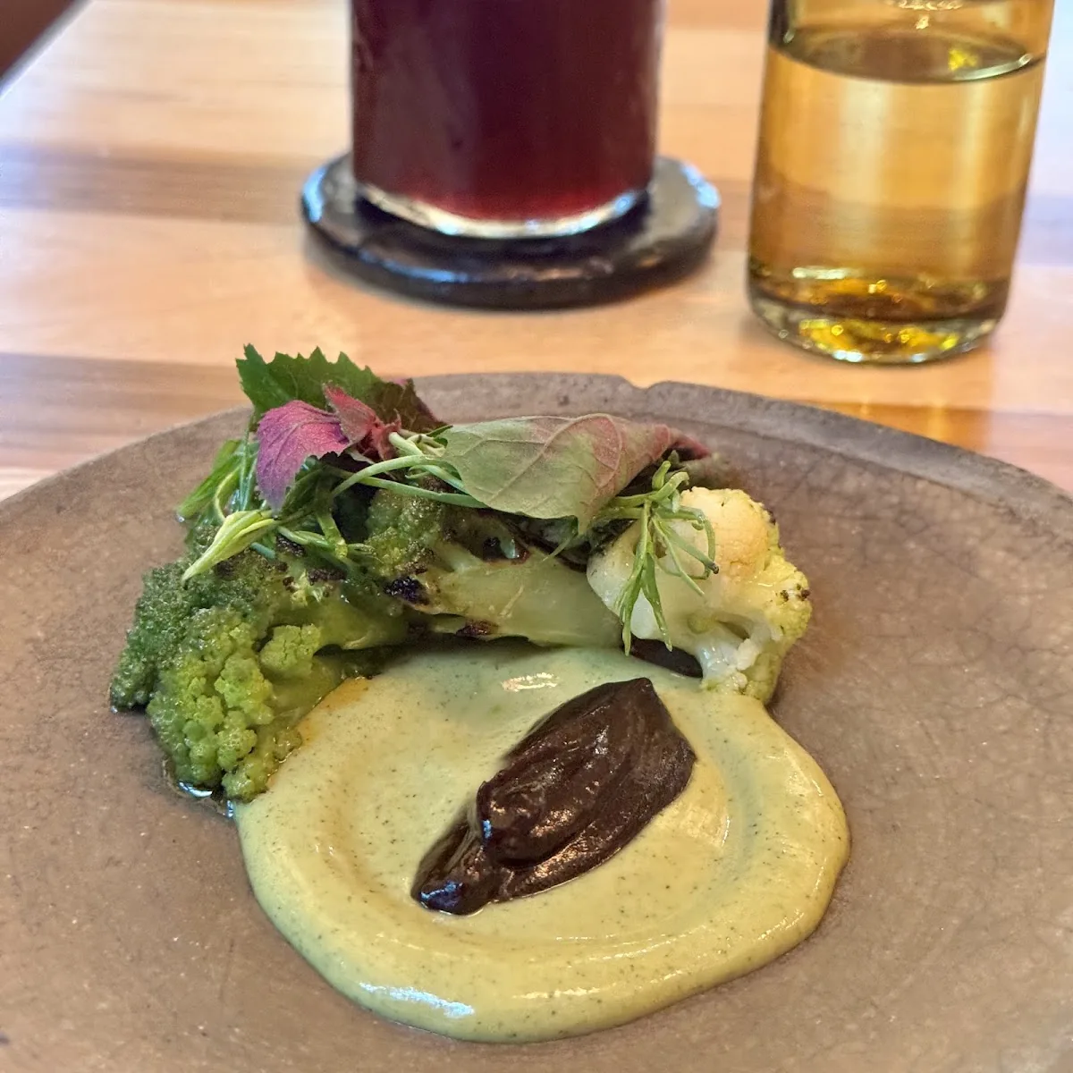 Baldio - vegetable plate with pipian