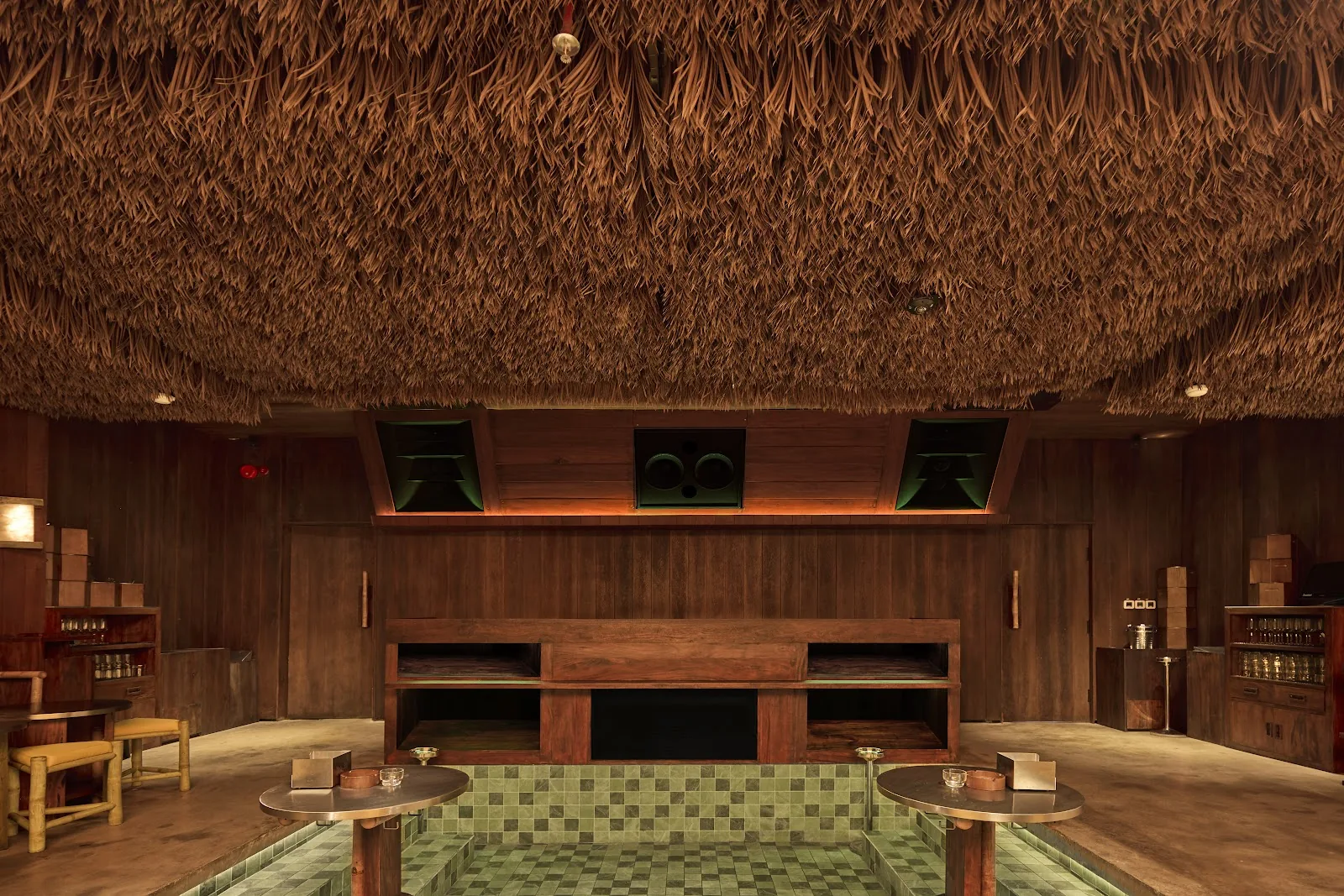 Bam - pool bar