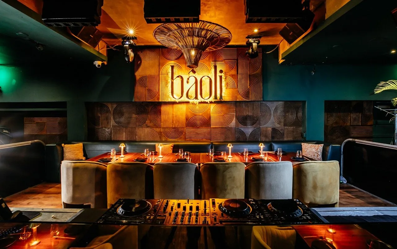 Baoli Miami - baoli signage