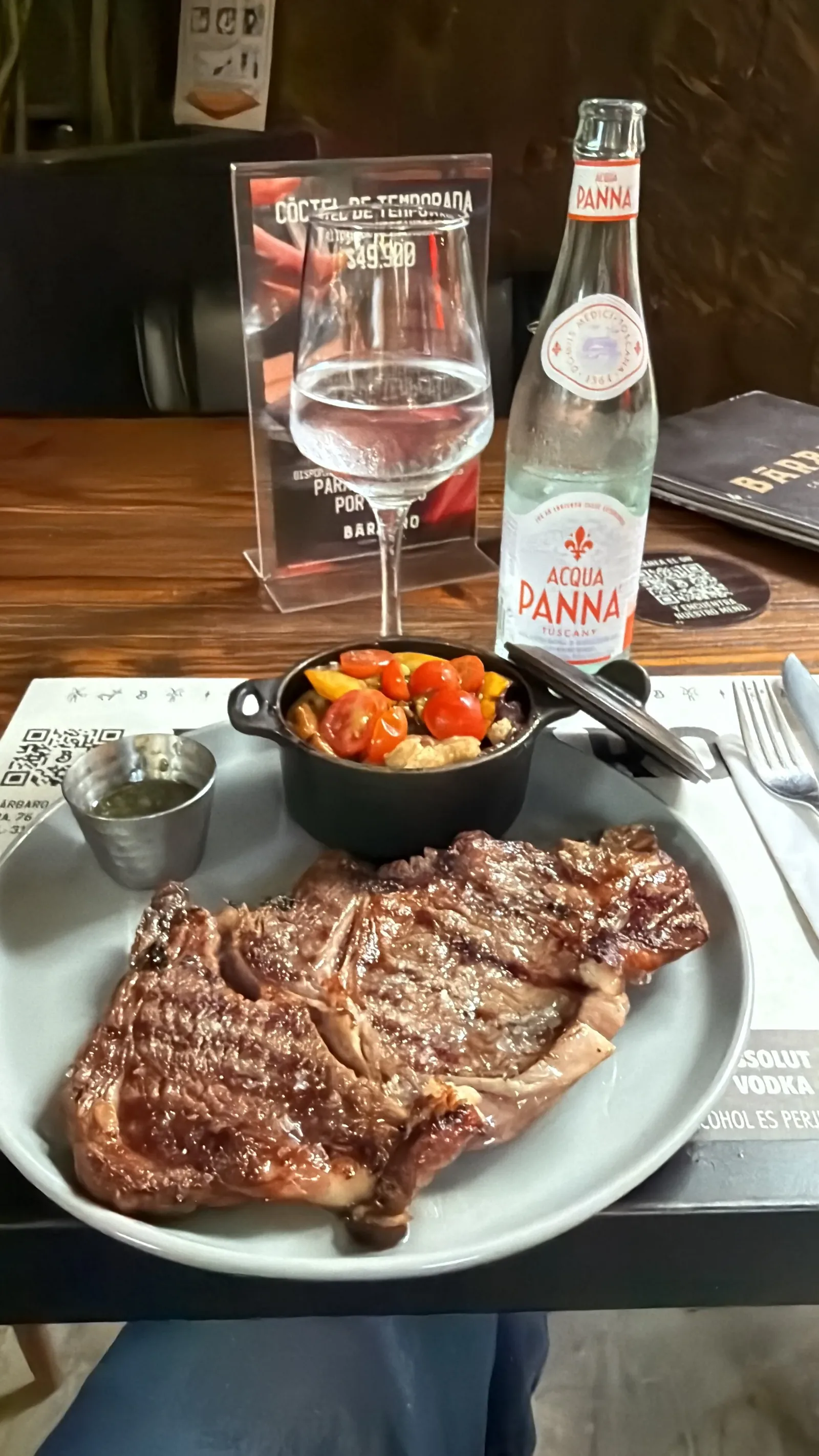 Barbaro Cocina Primitiva - steak and wine