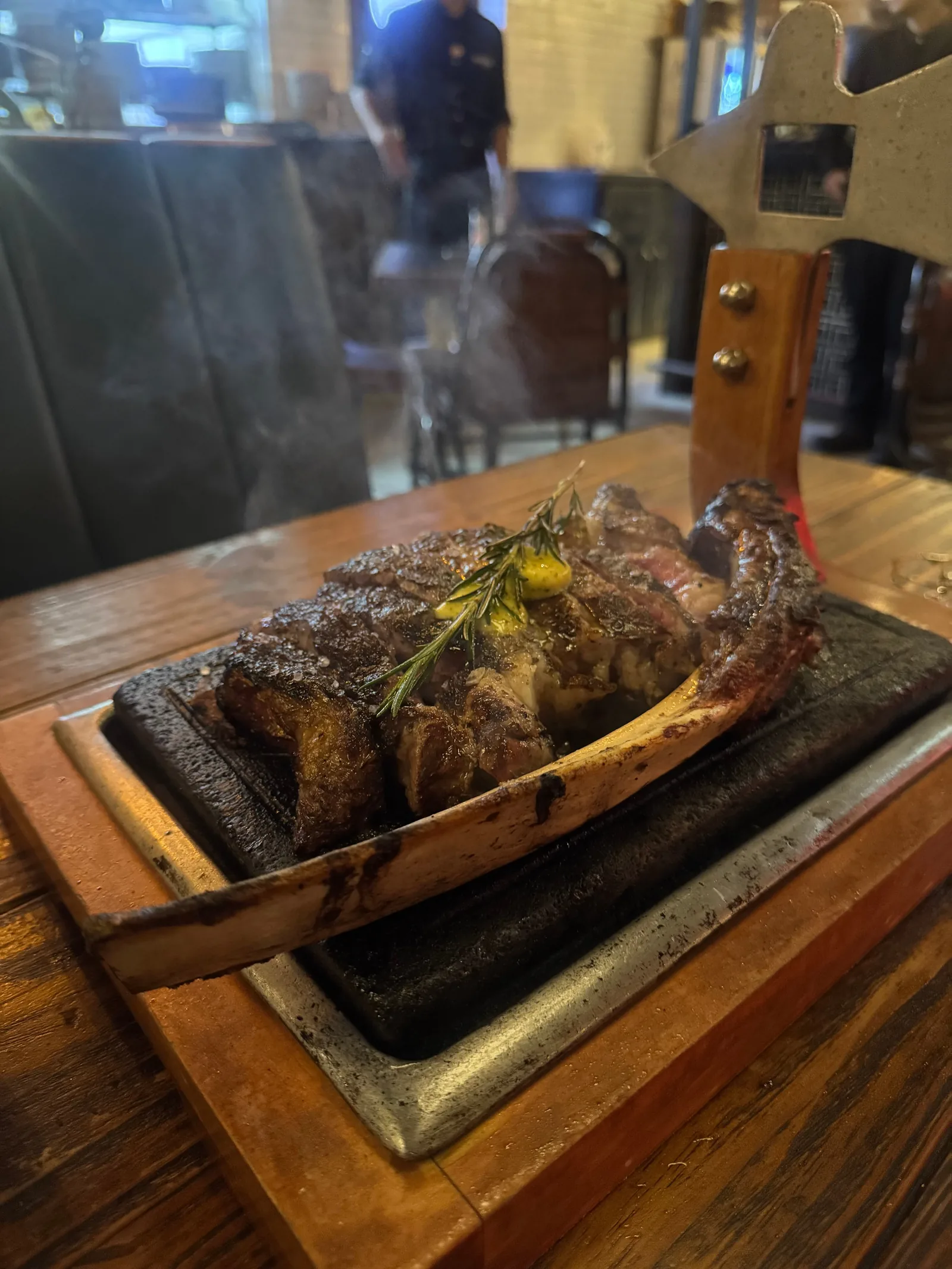 Barbaro Cocina Primitiva - steak board
