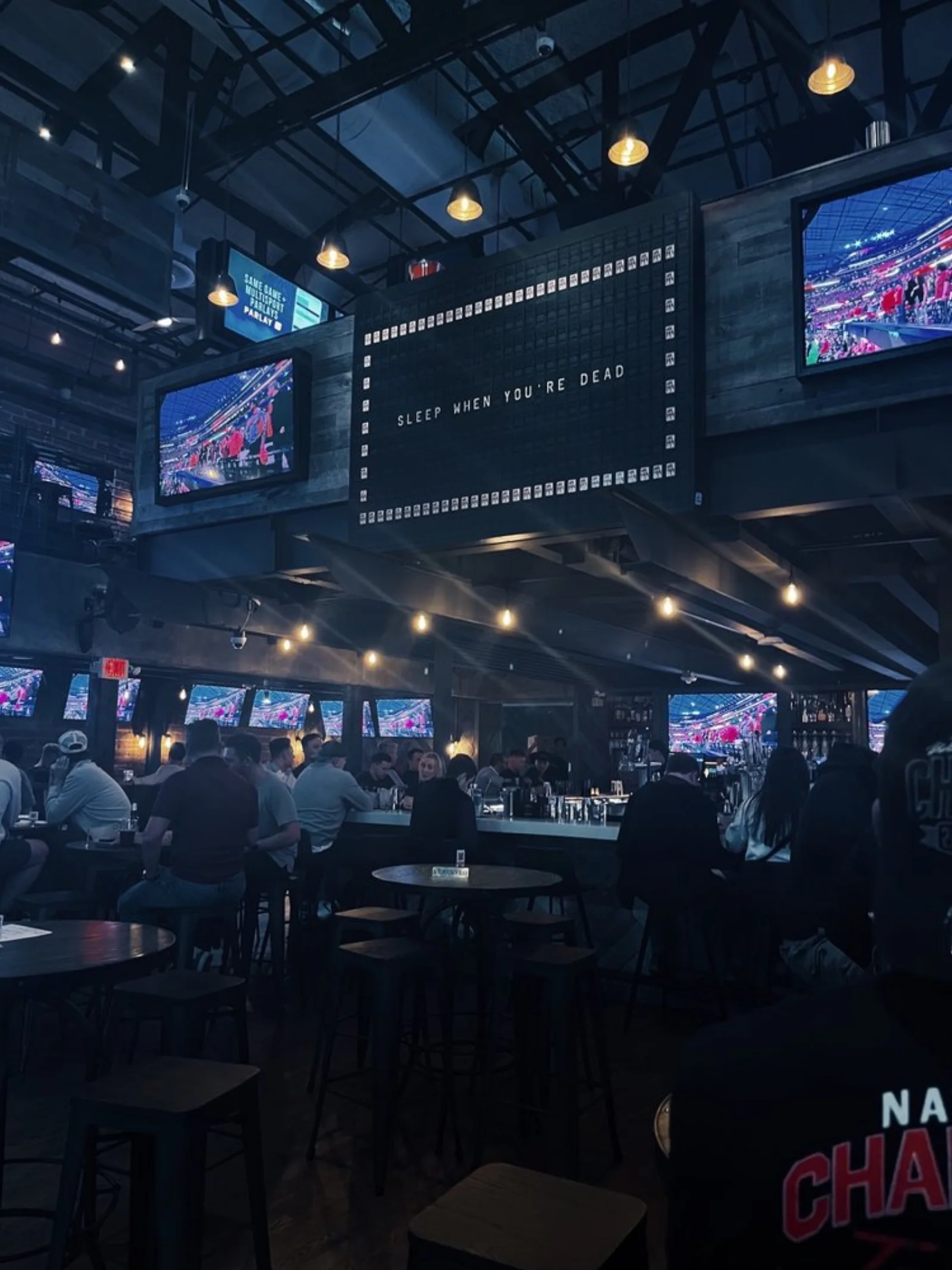 Barstool Scottsdale, nightclubs in Scottsdale 5