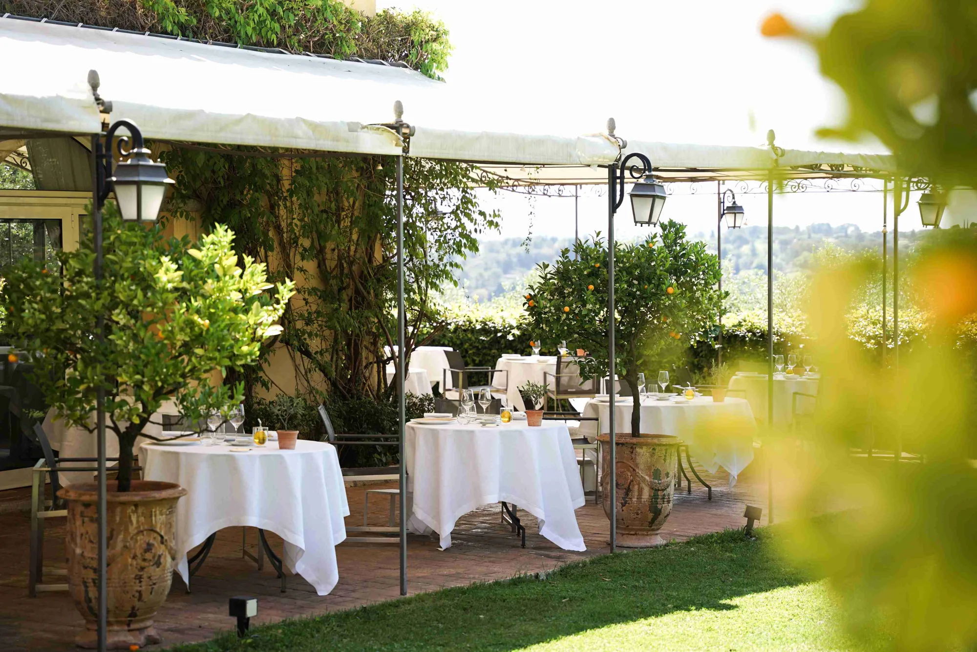 La Bastide Saint-Antoine - terrace pergola hill view