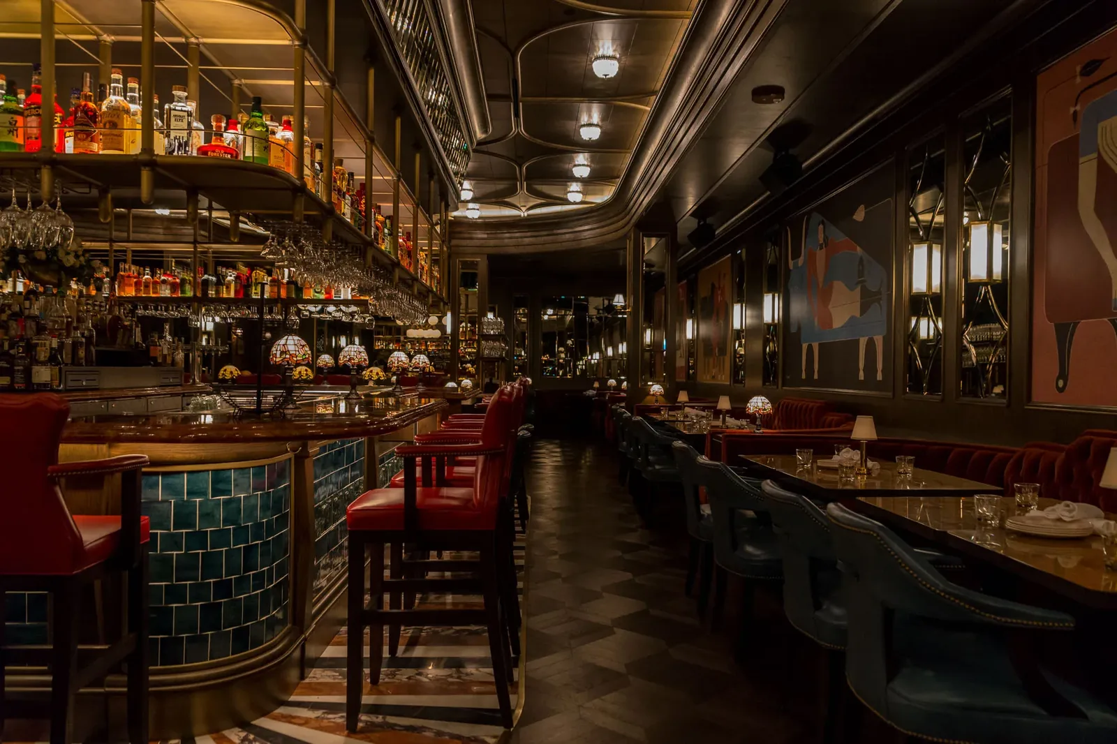 Bavette's Steakhouse and Bar at Park MGM - bar real