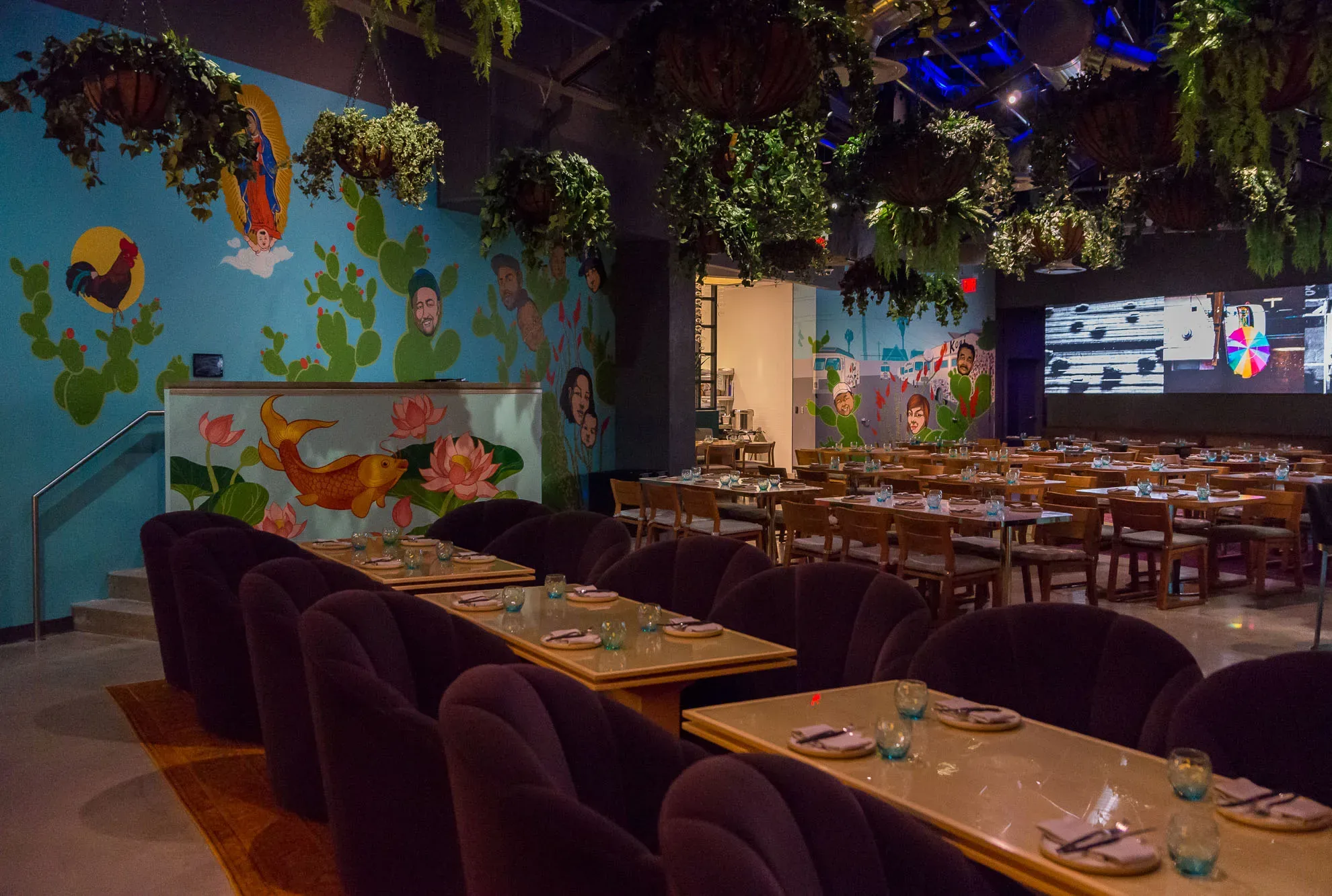 Best Friend at Park MGM - mural dining room
