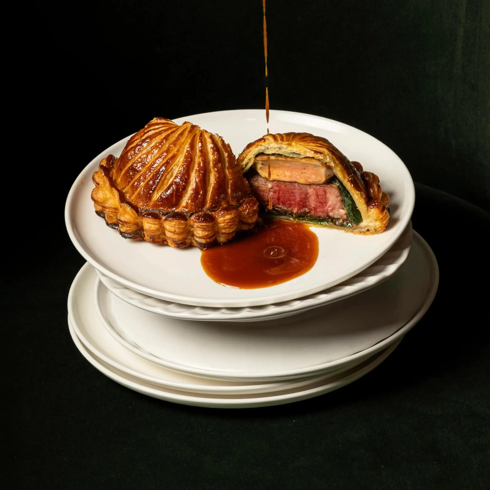 Bisou - food beef wellington