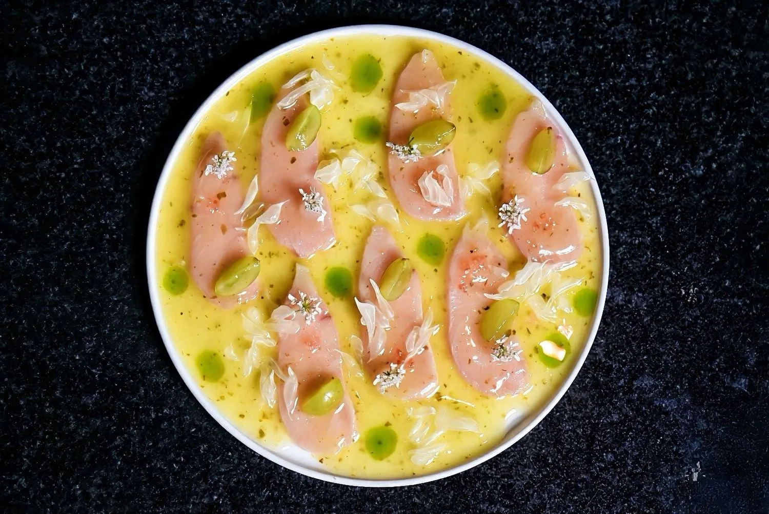Bisou - food crudo