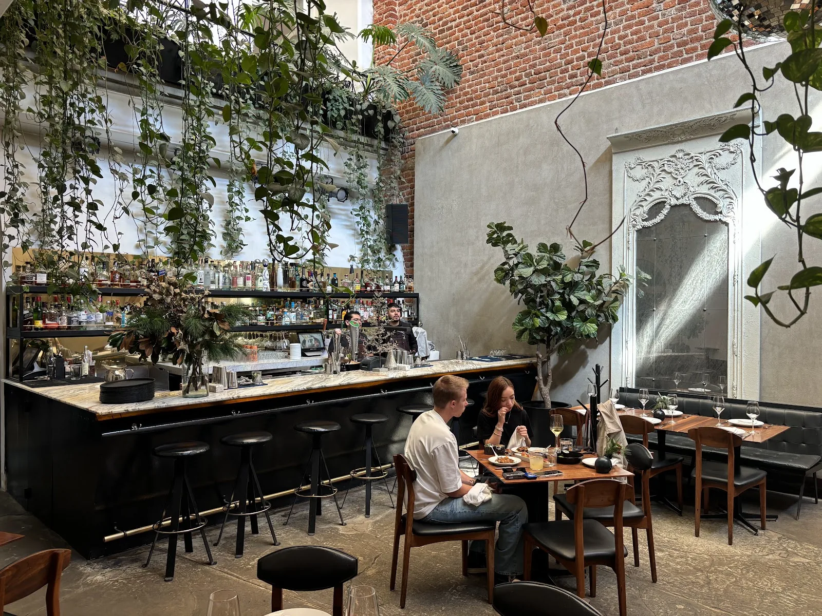 Blanco Colima - garden patio bar