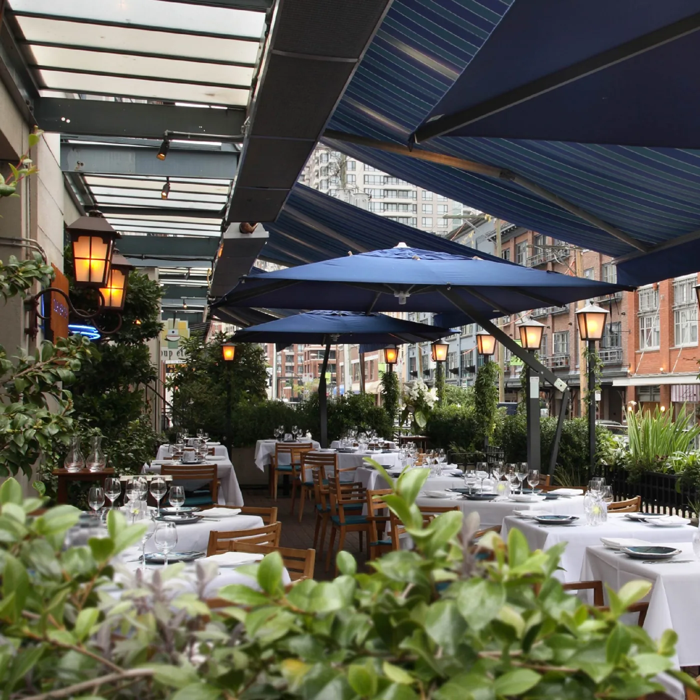 Blue Water Cafe - patio