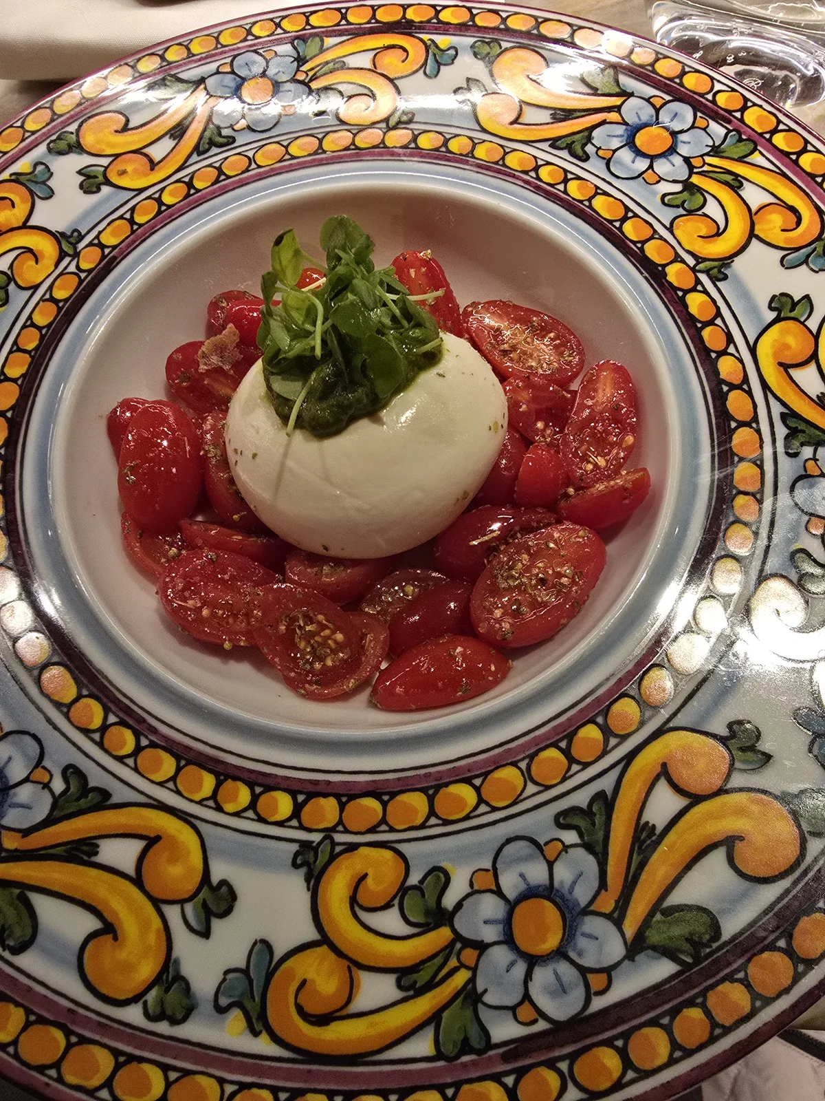 Bocconcino Mayfair - burrata on sicilian ceramic