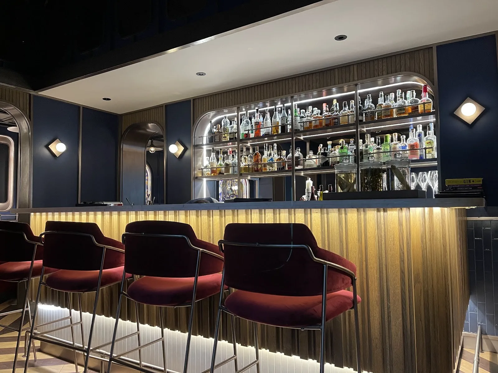 Cadence by Dan Bark, restaurants in Bangkok 2