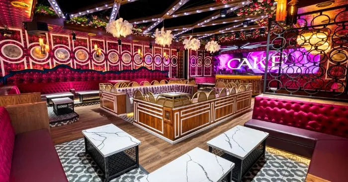 Cake Nightclub - vip bottle service tables