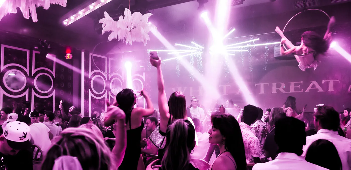Cake Nightclub - dance floor aerialist production