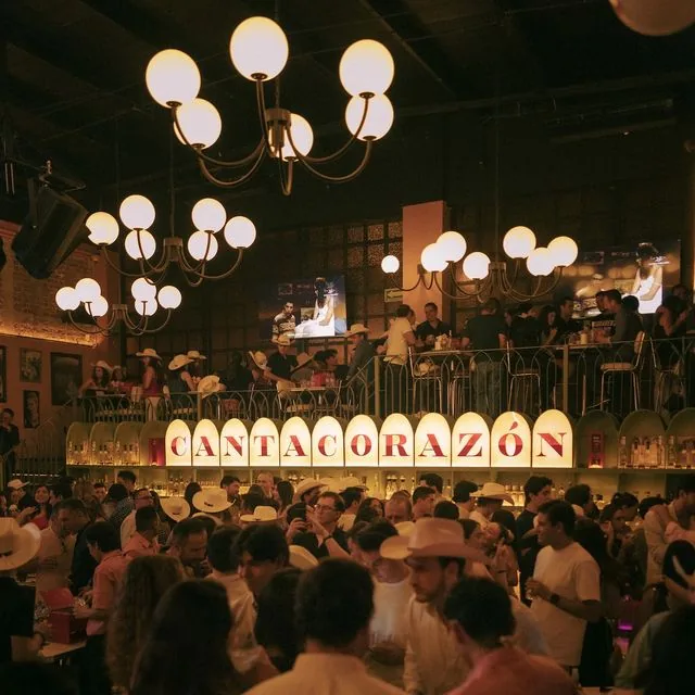 Canta Corazon Masaryk - nightclub in Mexico City