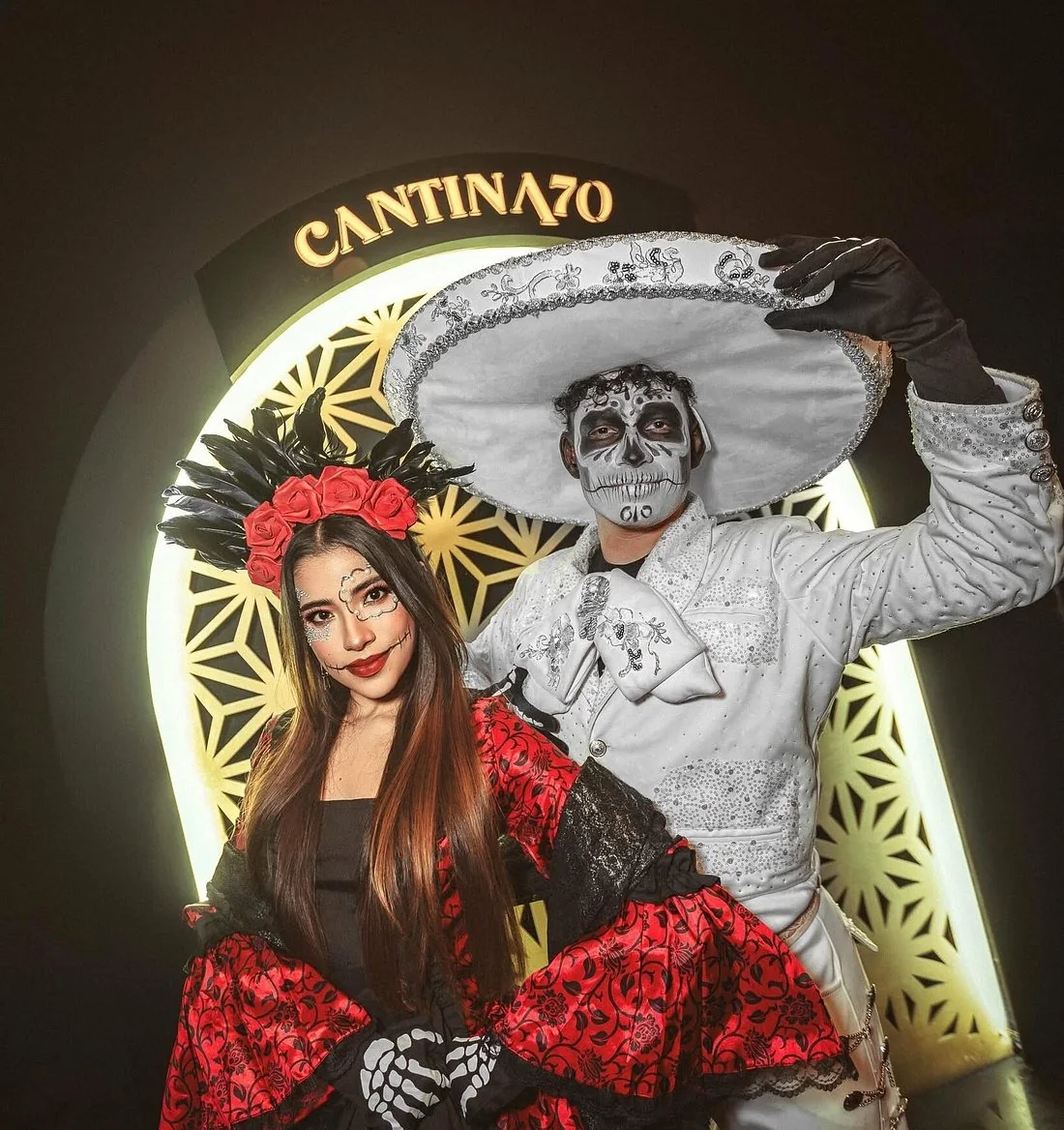 Cantina La 70 - the day of the dead hosts