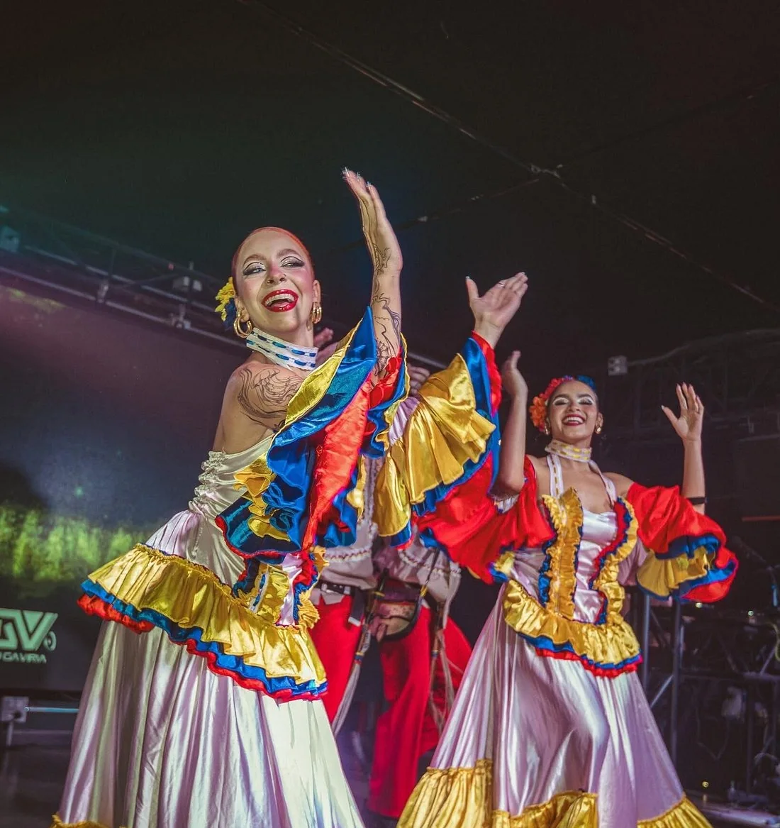Cantina La 70 - the folkloric dancers