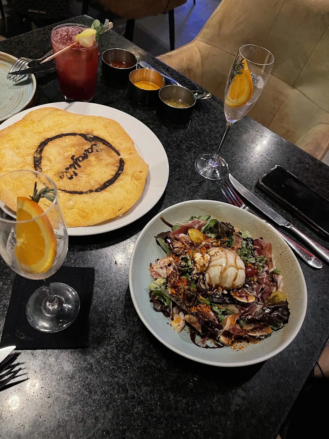 Carajillo - Masaryk - shared table spread
