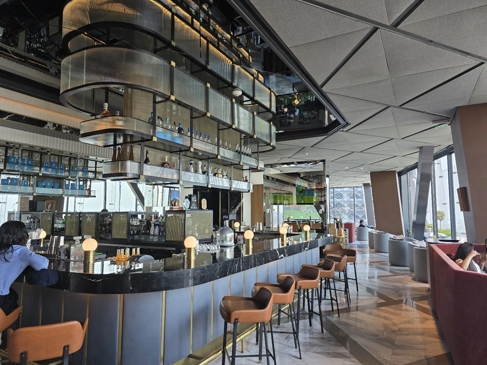 Carlotta Reforma Sky Bar - bar counter 38th floor