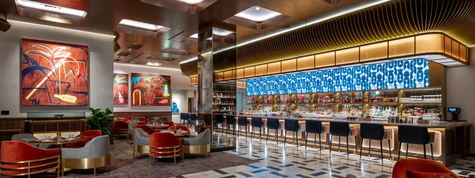 Carversteak at Resorts World - lounge