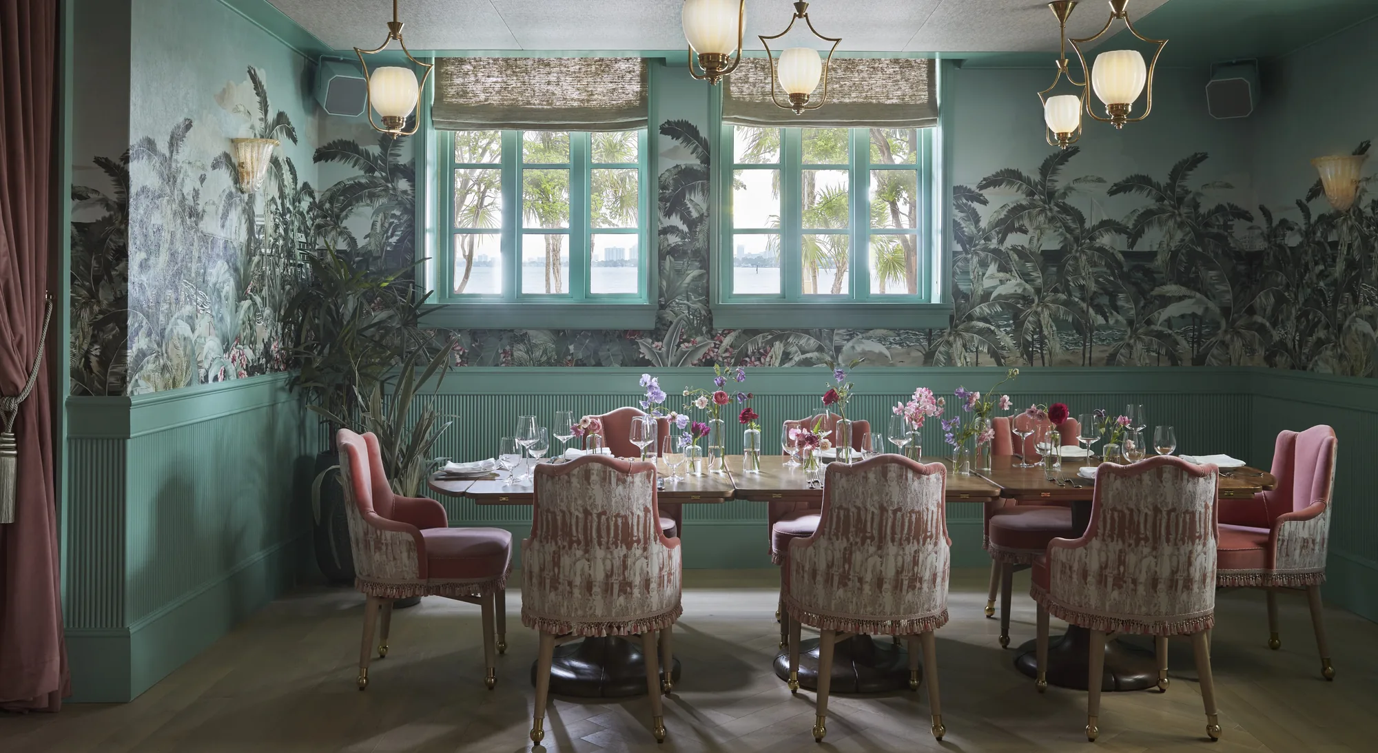 Casadonna - teal dining room