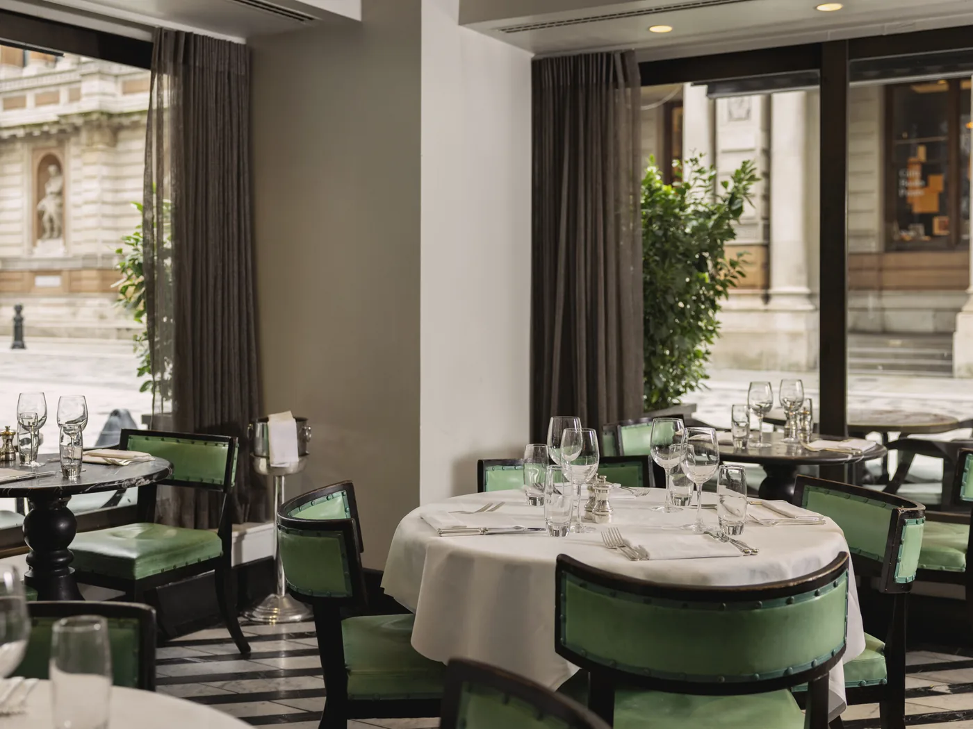Cecconi's Mayfair - interior 4