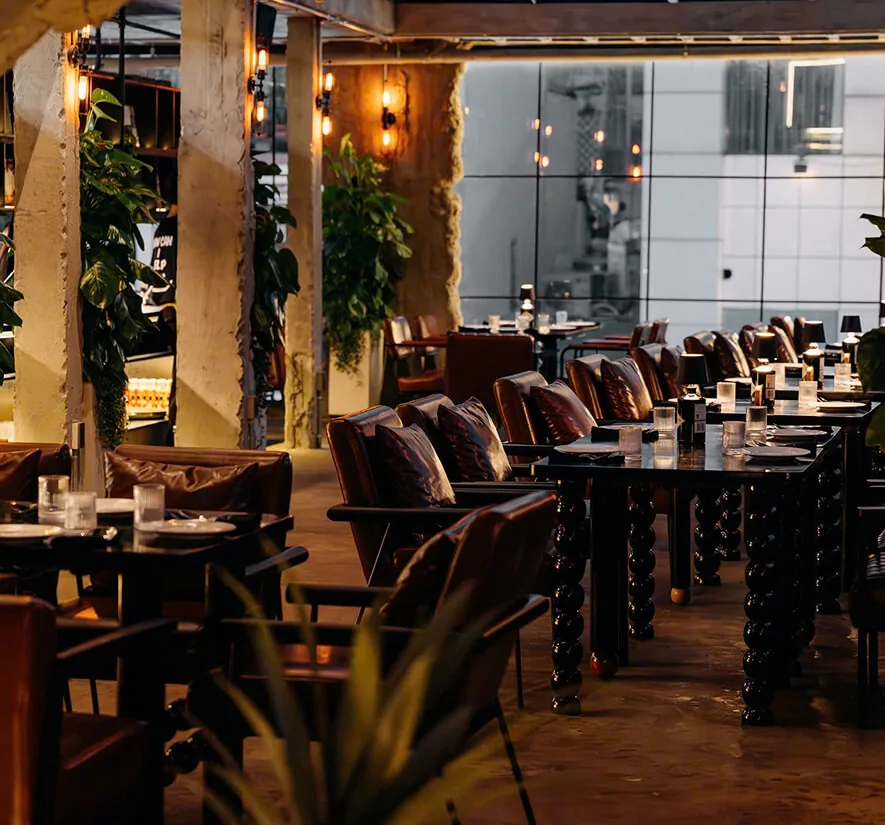 Cee's Eatery - dining room