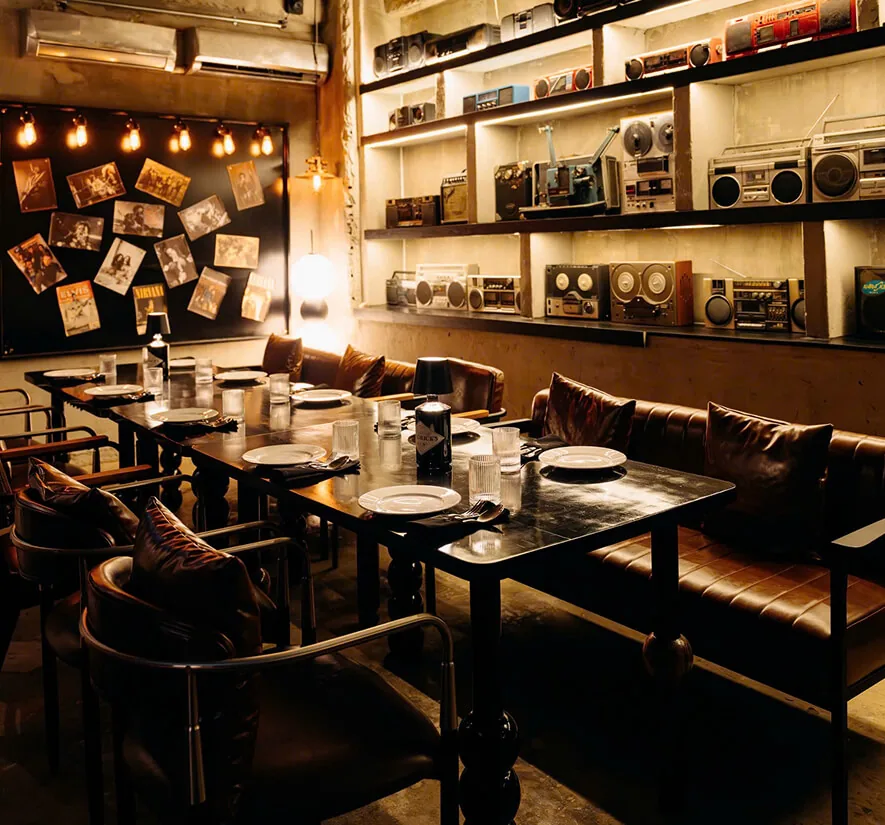 Cee's Eatery - private room