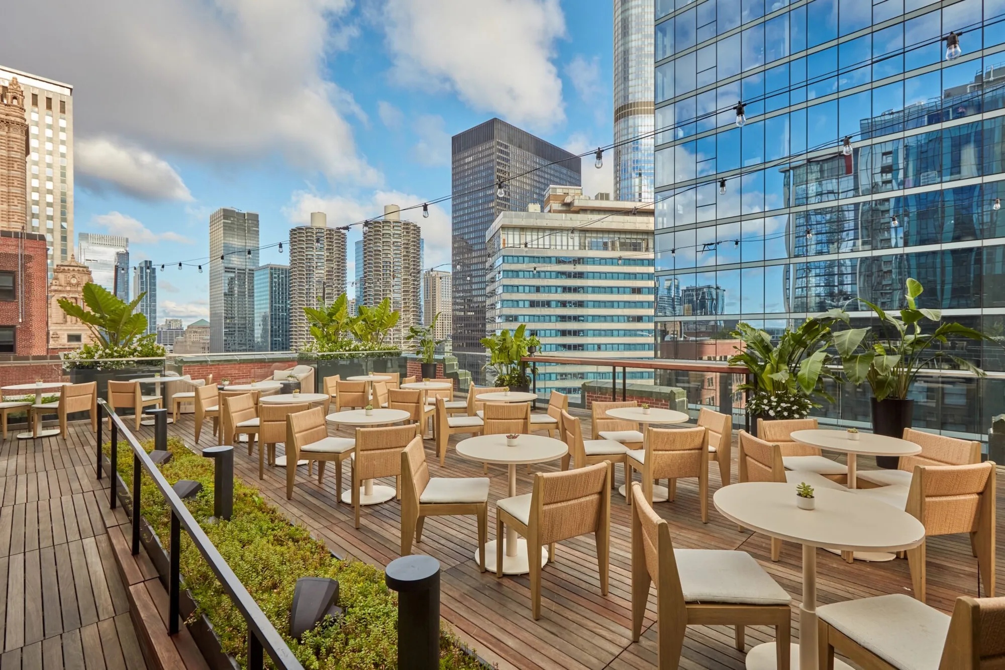 Chateau Carbide - rooftop bar in Chicago