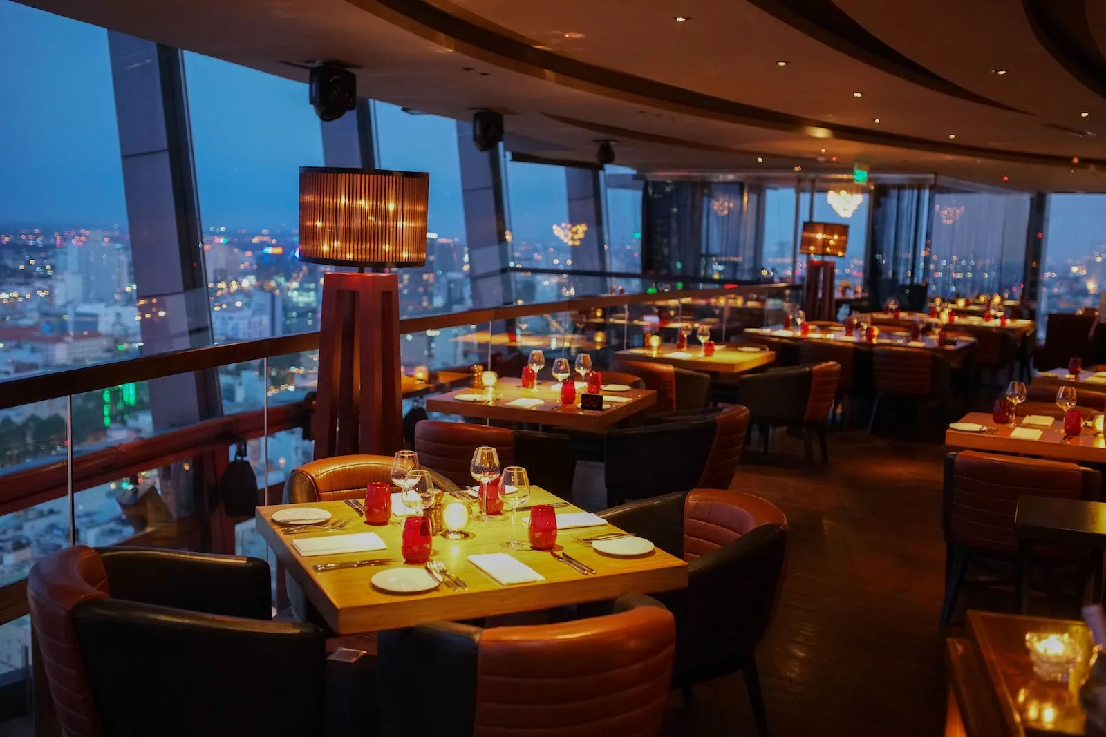 Chill Skybar - saigon 2