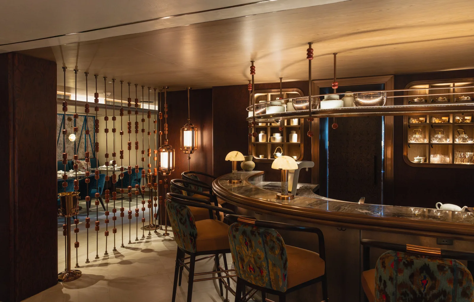 The China House by Chef Fei - curved lounge bar