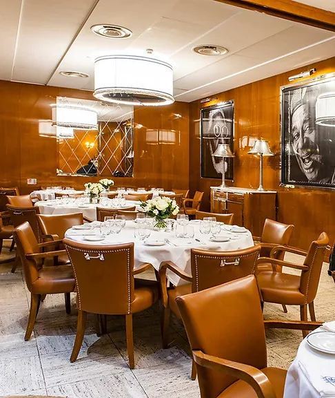 Cipriani London - dining room tables