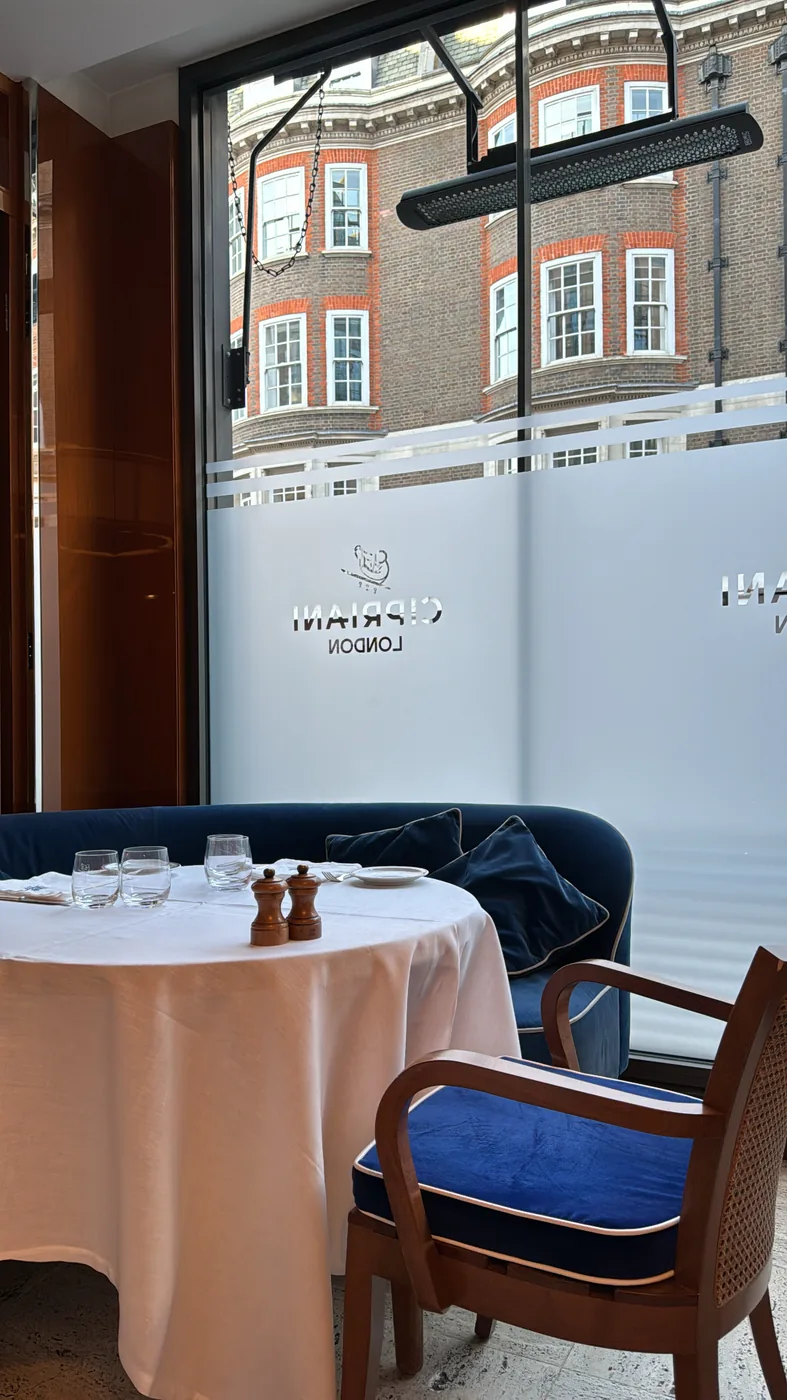 Cipriani London - interior