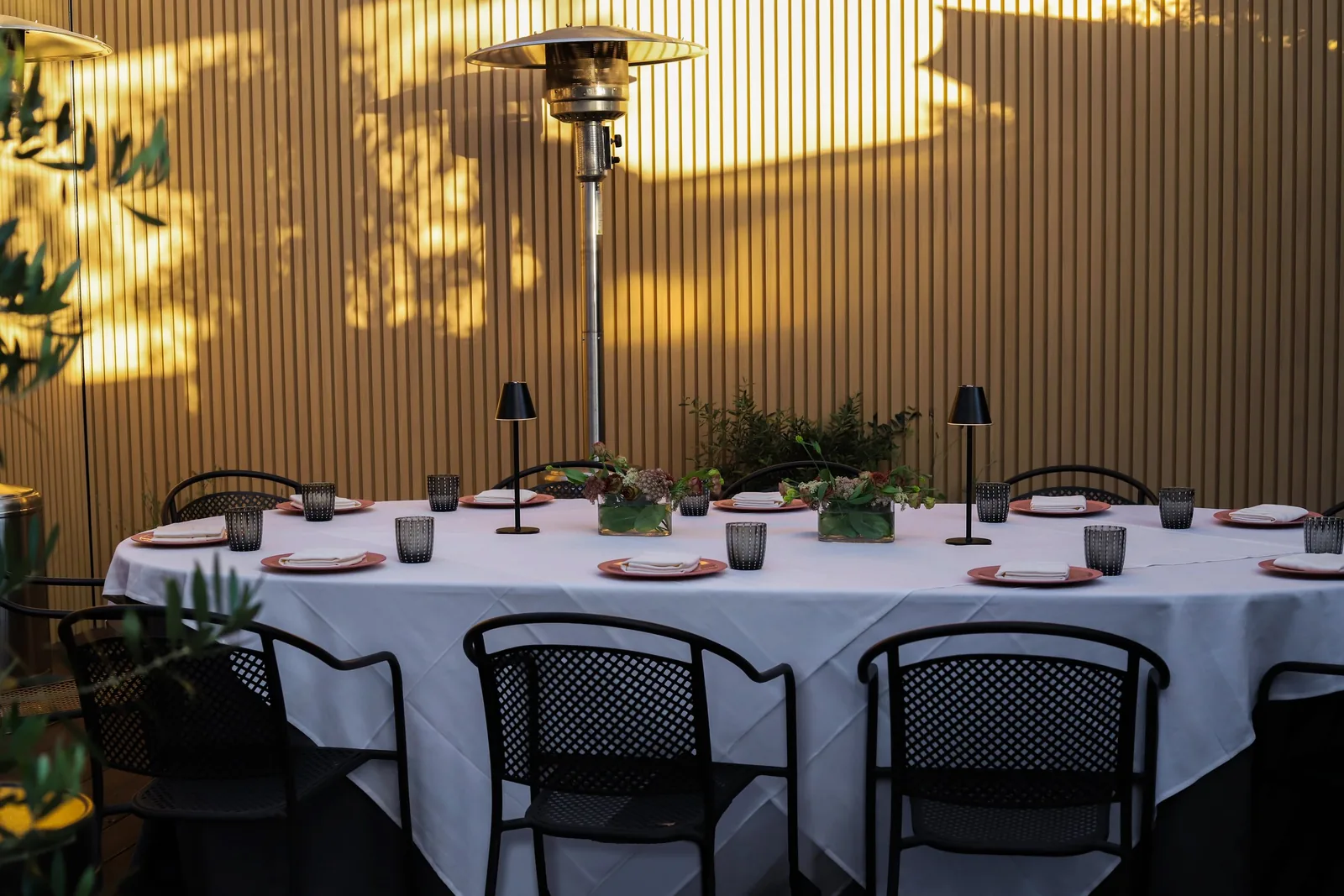 Citrin - terrace laid for service