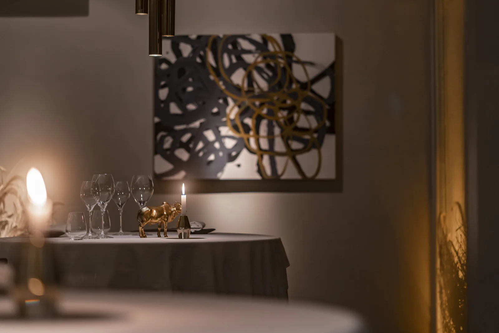 Clara - interior table setting artwork